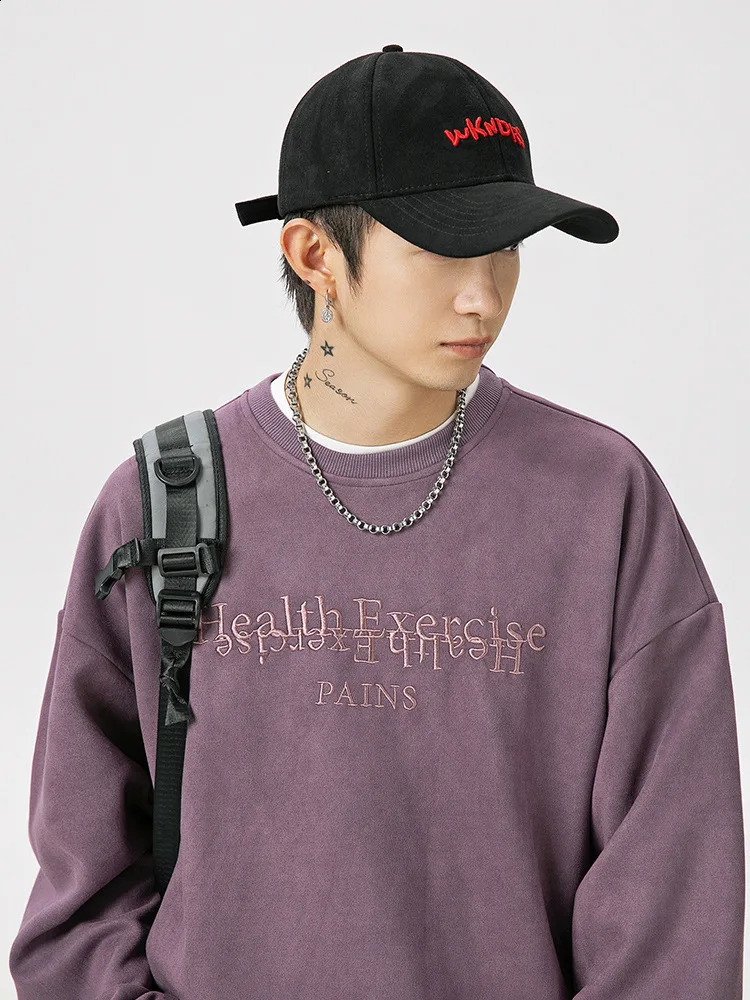 Texture suede letter embroidered hoodie round neck sweater mens autumn item American high school couple loose top 240823