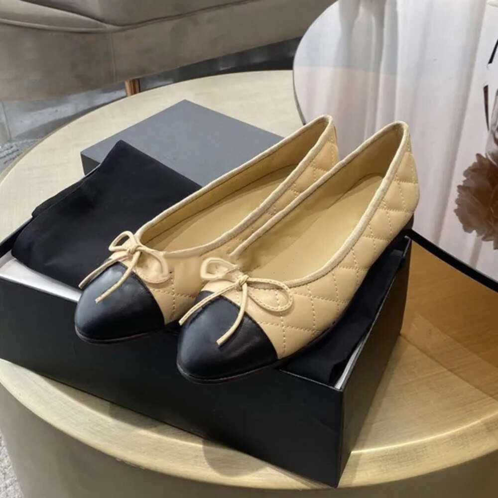 Designers Sandals Ballet Flats Shoes Slingback High Heels Paris Brand Women Dress Shoe Black Quilted Genuine Leather Slip on Ballerina Luxury Round Toe LadiL240824