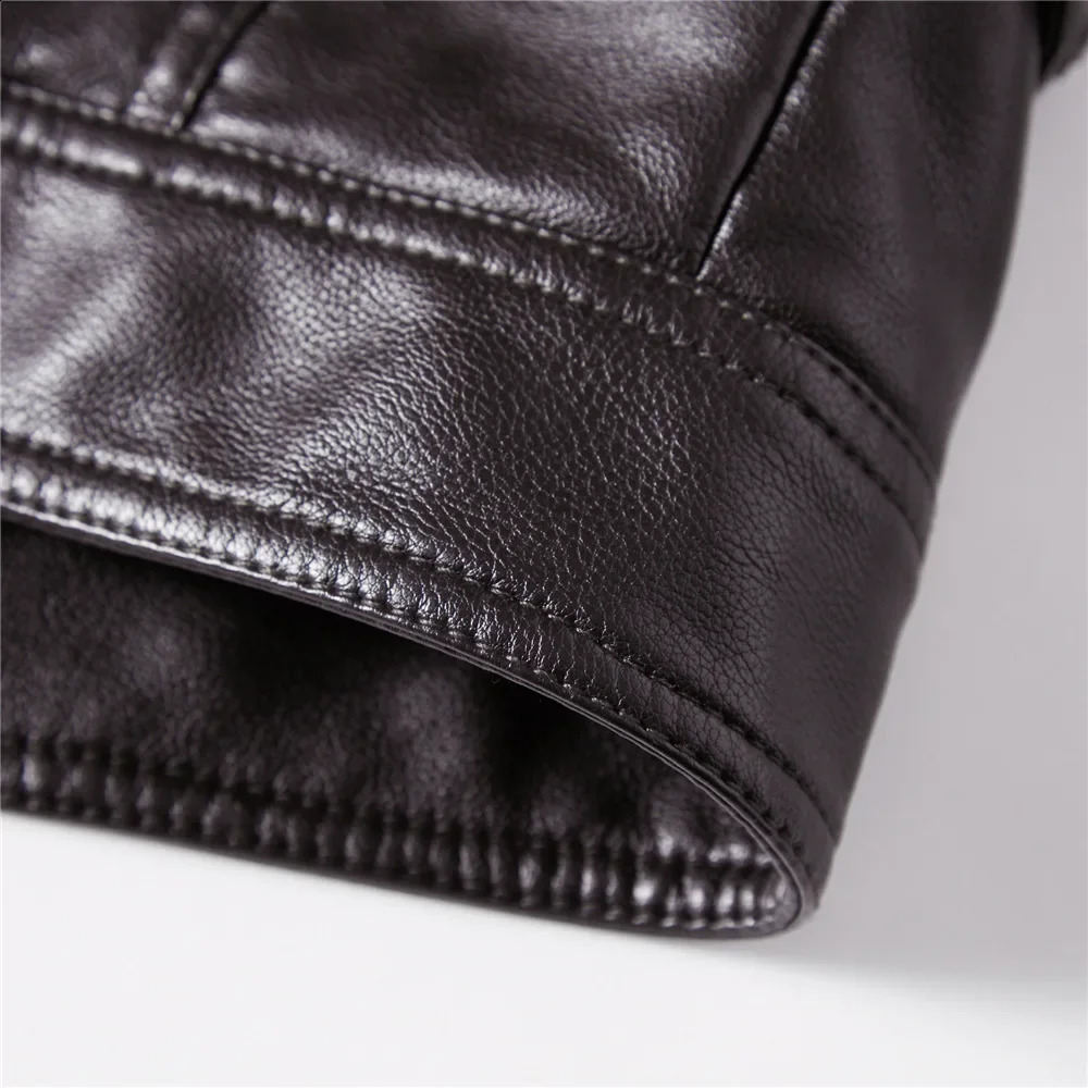 Mens Leather Jacket British Mens PU Jacket Stand Collar Slim Fitting Plush Oversized Leather Jacket 240822