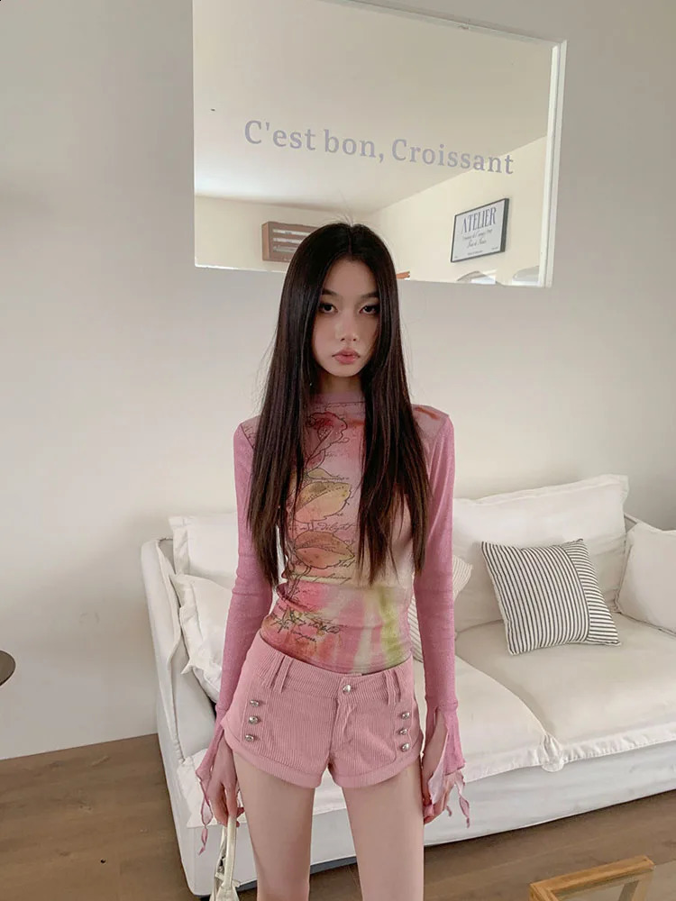 Korean Fashion Pink Denim Shorts Office Lady High Waist Jeans Short Button Clubwear Pants Streetwear American Retro Gyaru 240823