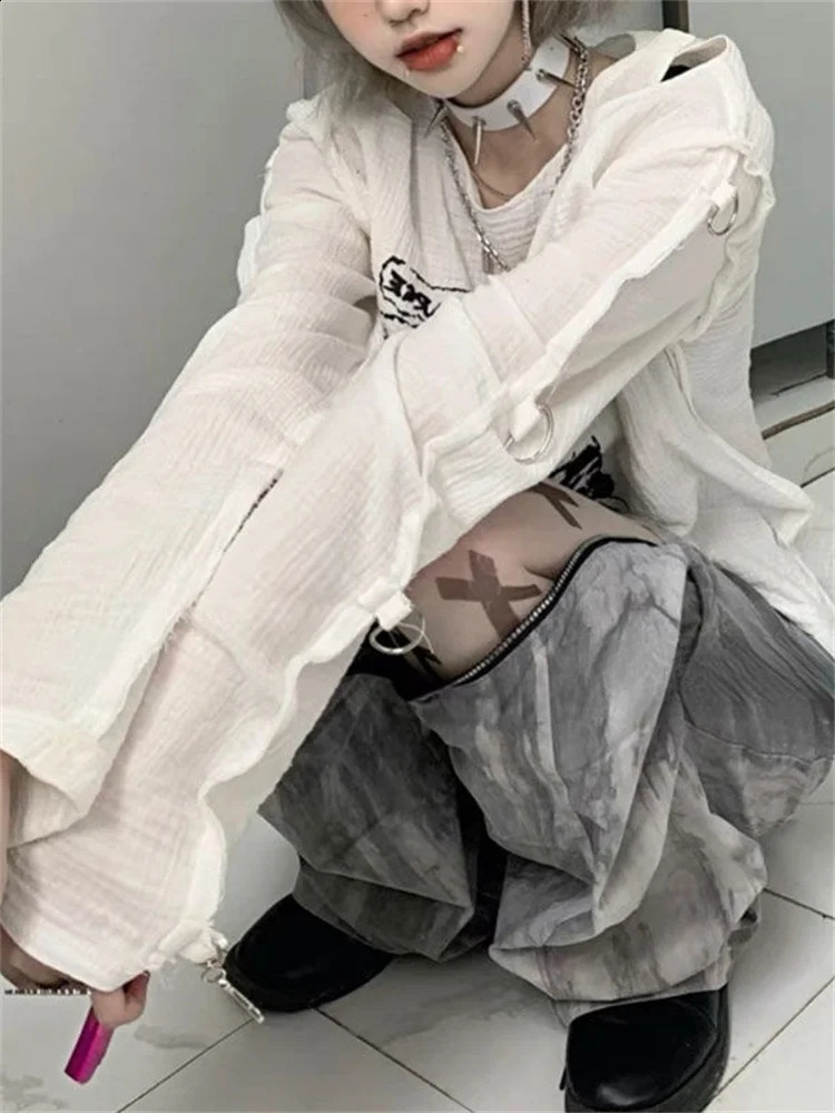 HOUZHOU Gothic Punk Skull Women T Shirt Emo Goth White Off Shoulder Long Sleeve T-shirt Streetwear Black Irregular Dark Tops 240823