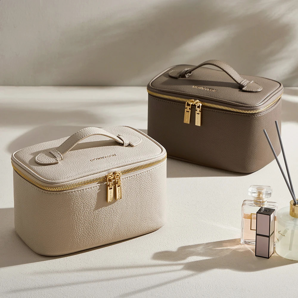 Rownyeon High Quality PU Leather Makeup Travel Bag Portable Toiletry Case with Metal Zipper 240822