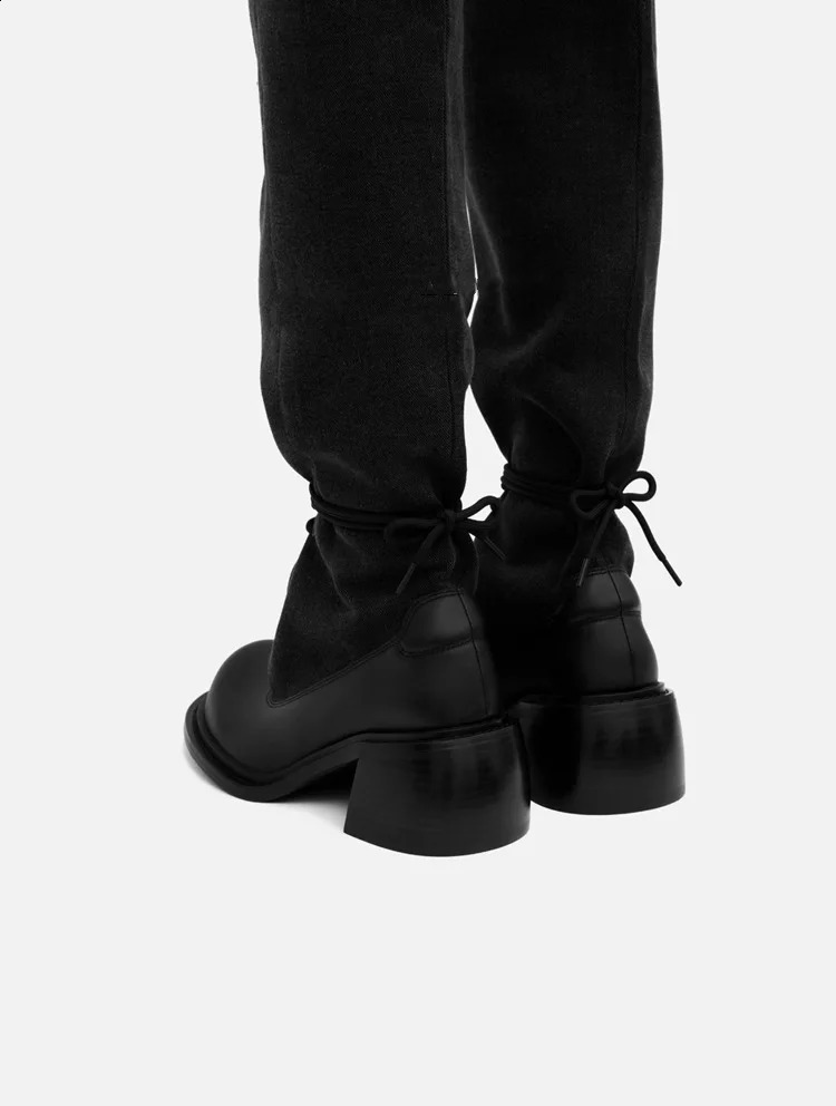 Womens wide wallet denim short boots autumn and winter thick high heels with belt used for weight loss and stacking 240823