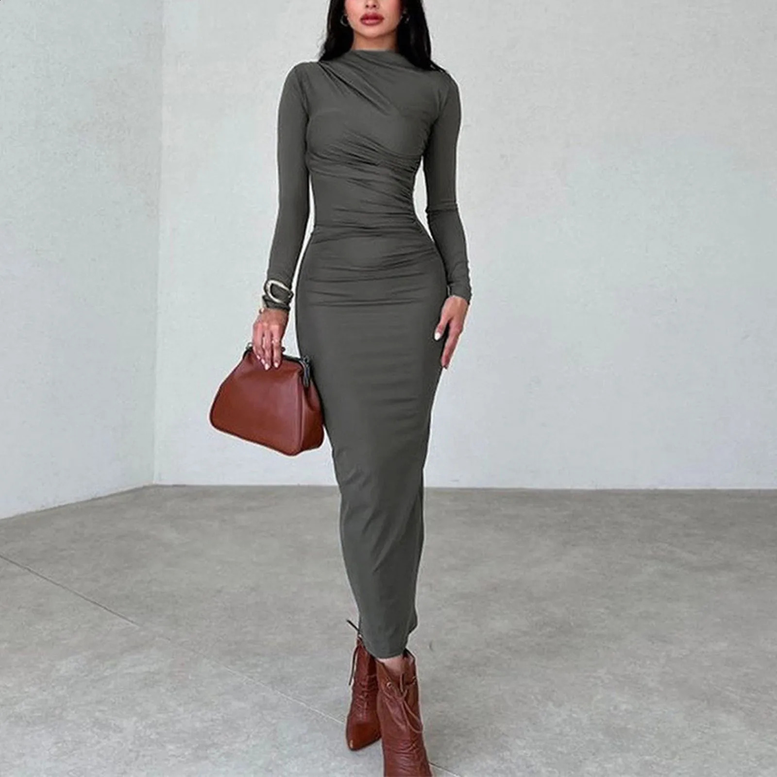 Women Bodycon Maxi Dresses Fall Long Sleeve Sexy Ruched Neck Slim Fit Cocktail Party Dress Elegant Gentle Temperament Dress 240823