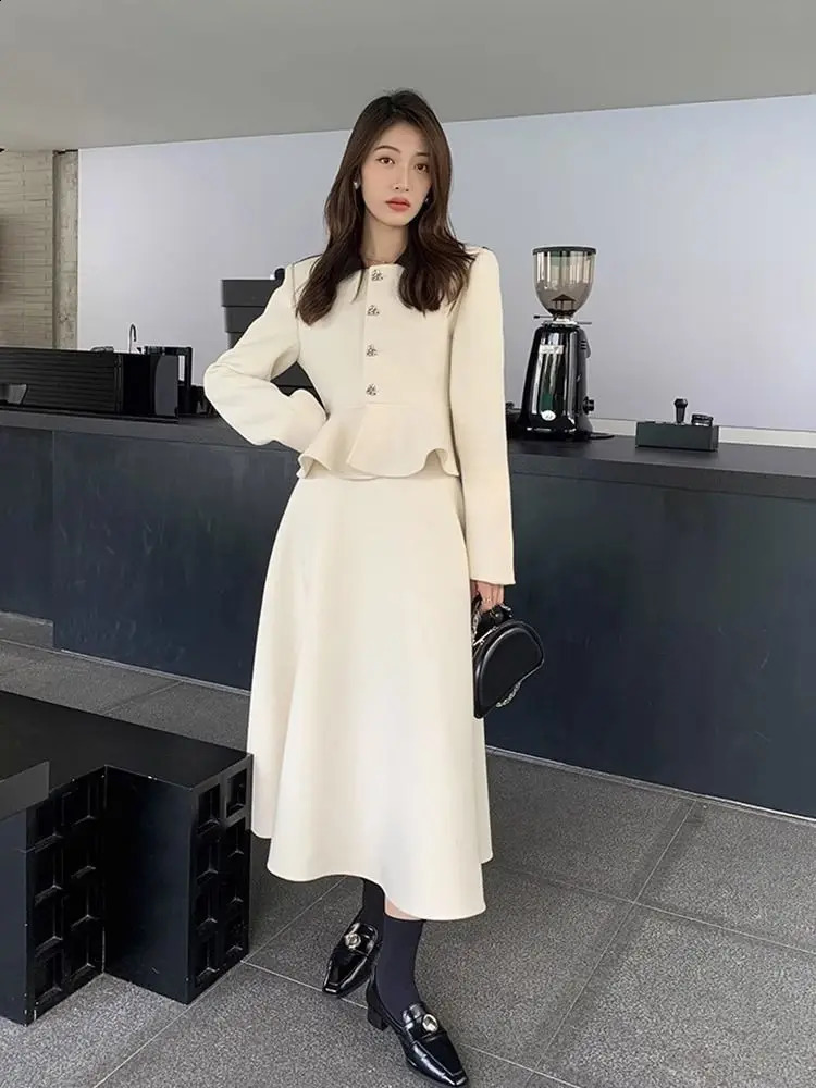 Petite Elegant Socialite High-End Chic Style Jacket and Skirt Professional Korean Drama Two-Piece Set for Women Autumn Winter 240823