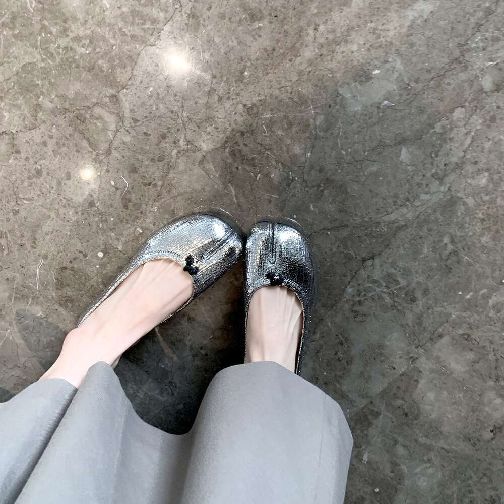 Ddmysports Sheepskin Upgraded Edition Grape Mom Same Style Cracked Pig Oof Split Toe Soft Bottom Shallow Mouth Flat Leather Single Shoes For Women OUT