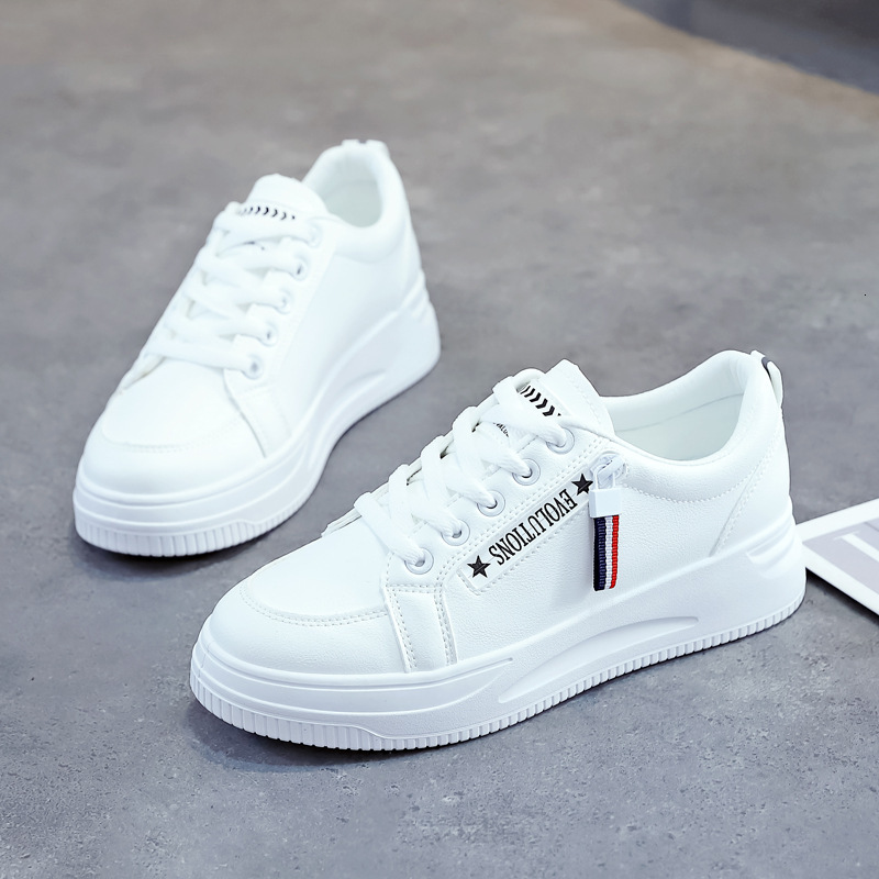 Ddmysports Large Spring New Little White Female Student Running Board Flat Bottom Casual Shoes OUTDOOR