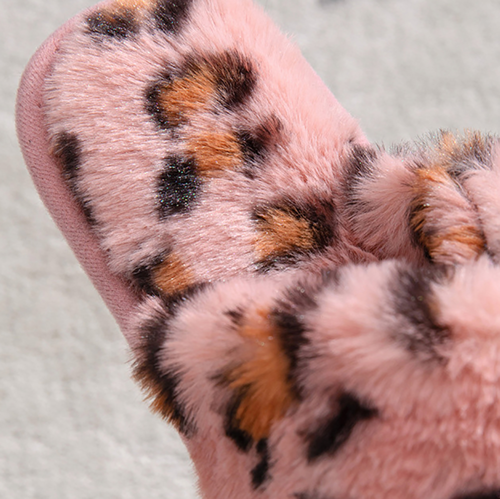 Fashion women classic slippers leopard print cross fur European American sexy open toe autumn winter ladies fur slippers warm Sandals home furry slipp
