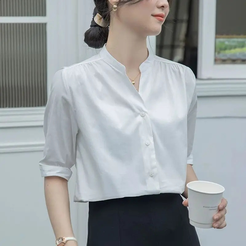 VNeck Minimalist Solid Color Summer Short Sleeve Top Office Womens Temperature Elegant Button Matching Shirt w240824