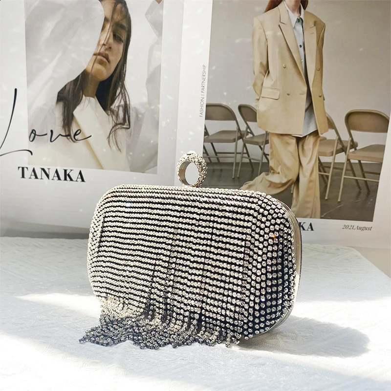 Fashion rhinestone wedding handbag womens clutch bag ring diamond tassel party 240823