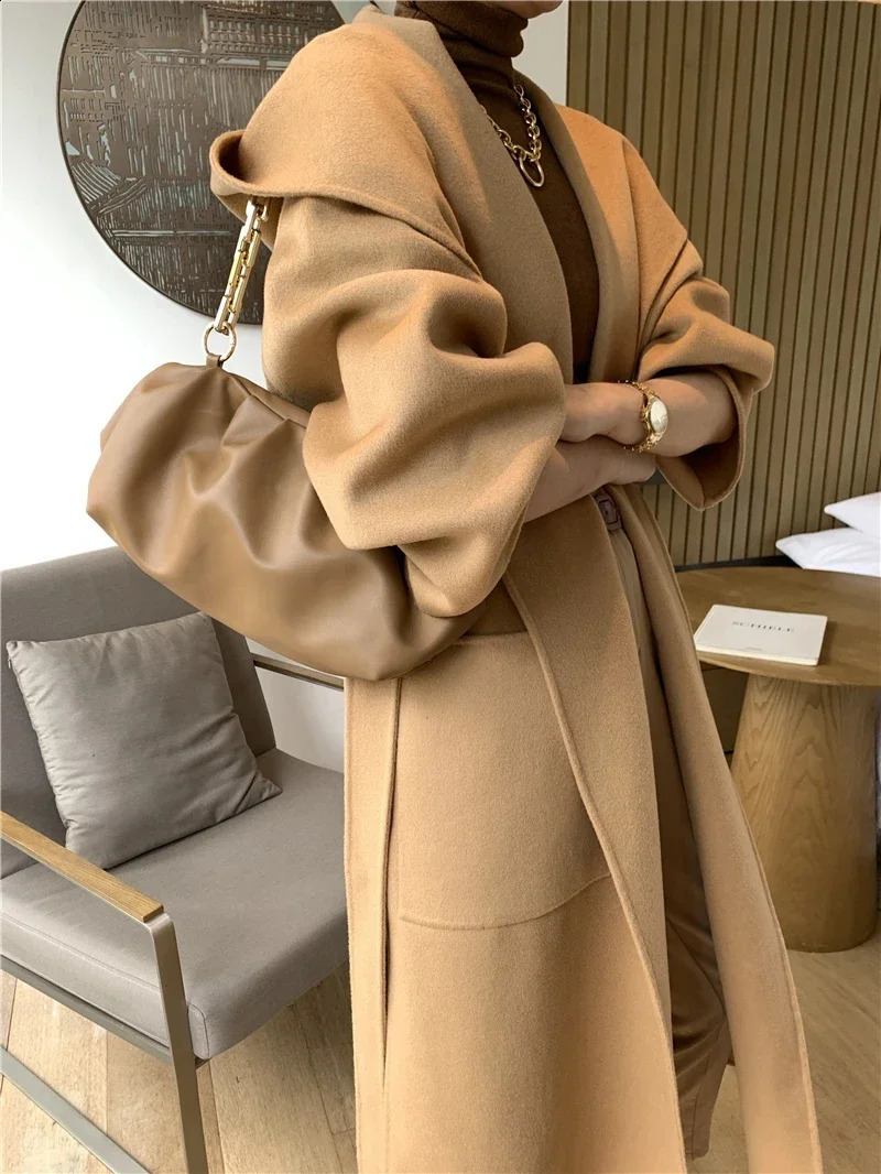 Mid-Length Autumn and Winter Hooded Double Sided Cotton Cashmere Coat Female 100% Wool Loose Thick Woolen Coat 240822