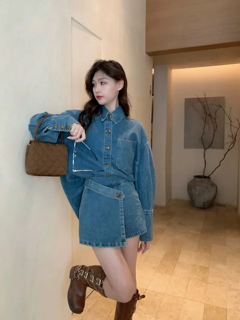 Womens Retro Personality Cow Suit Autumn Long Sleeves Buttons Denim Shirt Jacket Irregular Short Skirt Two-piece Set 240823
