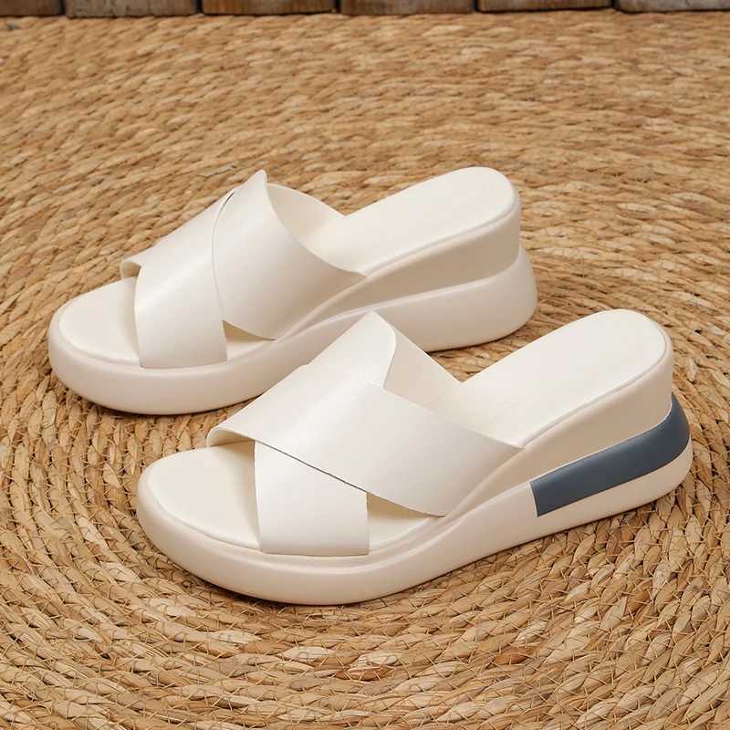 2024 Leather Women Slippers Casual Daily Home Flats Summer Shoes For WomenS Platform 2024 New Lady Footwear Size 34-39 CL240806