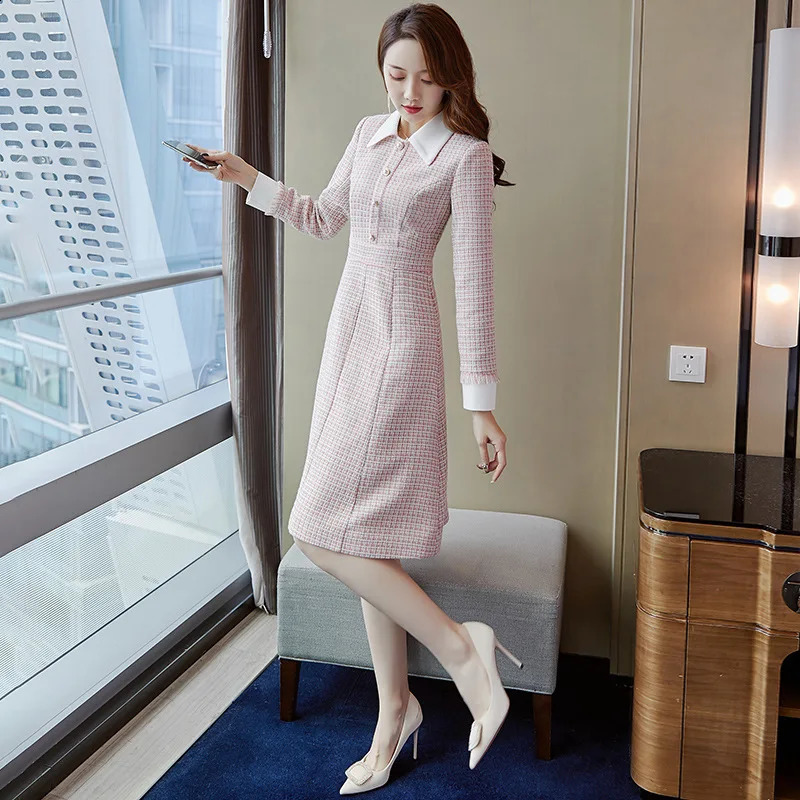 Autumn er Runway Plus Size Woolen Dress Women Vintage Plaid Tassel Long Sleeve Buttons Office Tweed Dress 240823