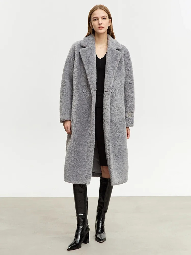 AMII Minimalist Lamb Wool Coat For Women Winter Lapel Collar Long Letter Embroidery Cashmere Coat Snow Wear 12344170 240822