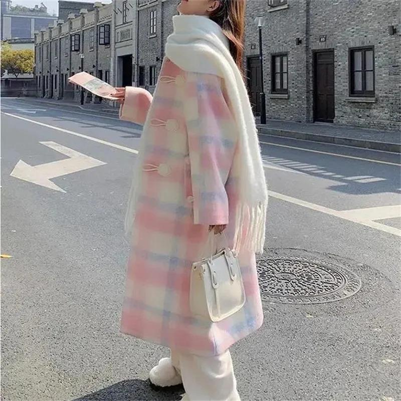 Autumn and Winter Loose Pink Cowhorn Button Woolen Coat Womens Fat Sister Sweet Little Man Woolen Coat V1 240822