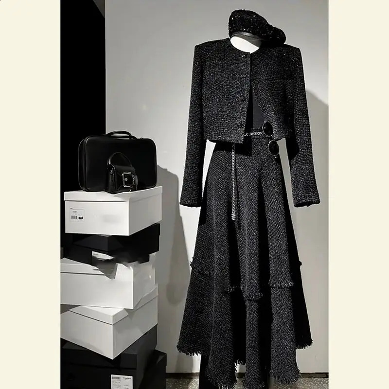 Chic Style Suit High-End Two-Piece Autumn Short Jacket Slimming Skirt Set Women Female Office Lady Clothing High Quality 240823