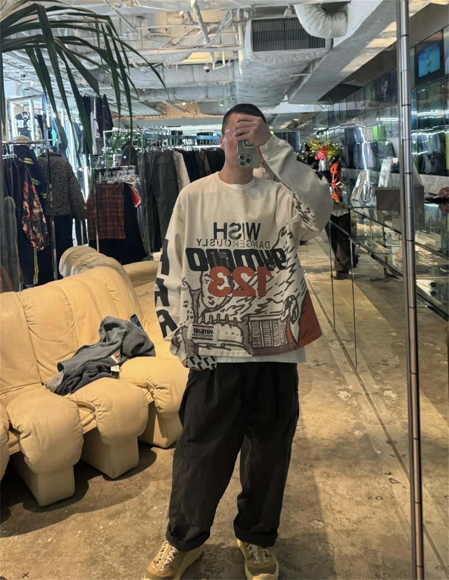 Summer And Spring 123 Letter Print GYMGNO Graffiti Slogan Worn Retro Long Sleeve T Shirt Pullover Sweatshirt 240823