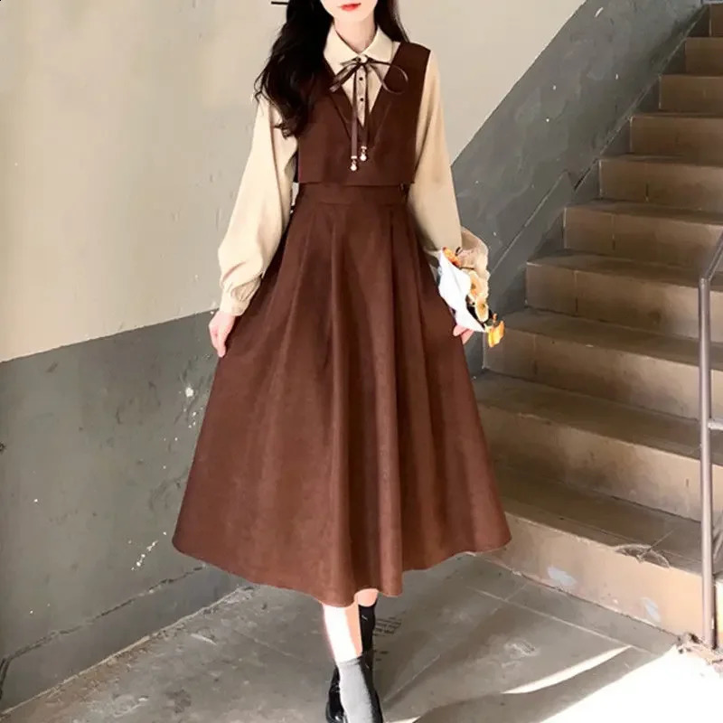 Preppy Style Slimming Elegant Long Dress Two-piece Illusion Dress For Women In Autumn/winter French Vintage Red Color 240823