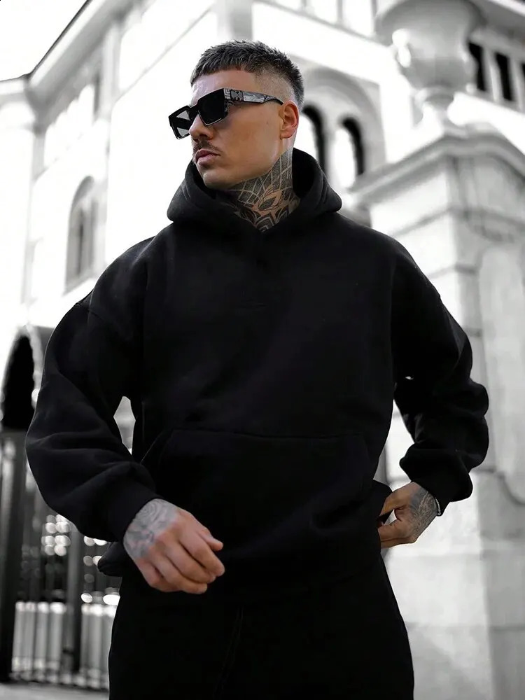 Mens casual fashion trend retro solid color long sleeved hoodie 240822