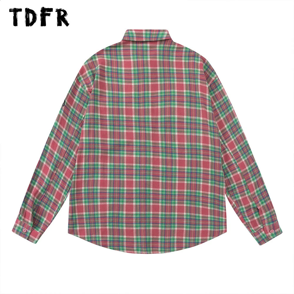 Patch Embroidery Plaid Shirt Mens Retro Casual Loose Pocket Lapel Single Breasted Long Sleeve Shirts Men 240822