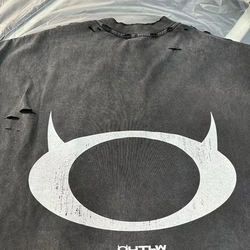 Simple shirts dyed with water wash gradient 240822