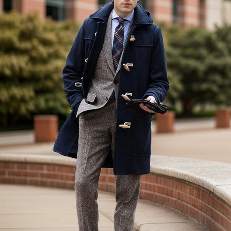 Outdoor Casual Windbreaker Mens Trench Coats Autumn Winter Vintage Lapel Single Breasted Overcoats Fashion Men Loose Outerwear 240822