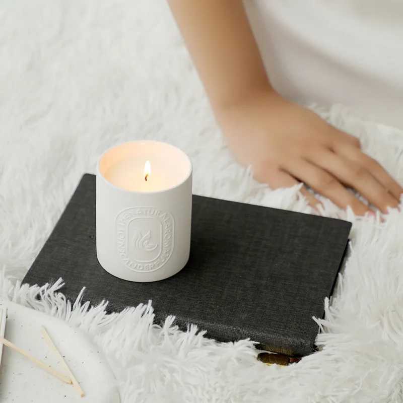 Ins style white ceramic cup jar aromatherapy candle ceramic cup soy wax plant essential oil candle home decorationX240823