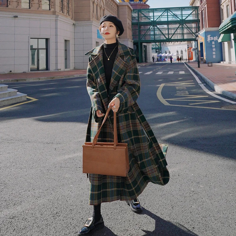 Autumn And Winter Temperament Retro Simple Medium And Long Loose Plaid Belt All-match Woolen Coat Womens Trend 240822