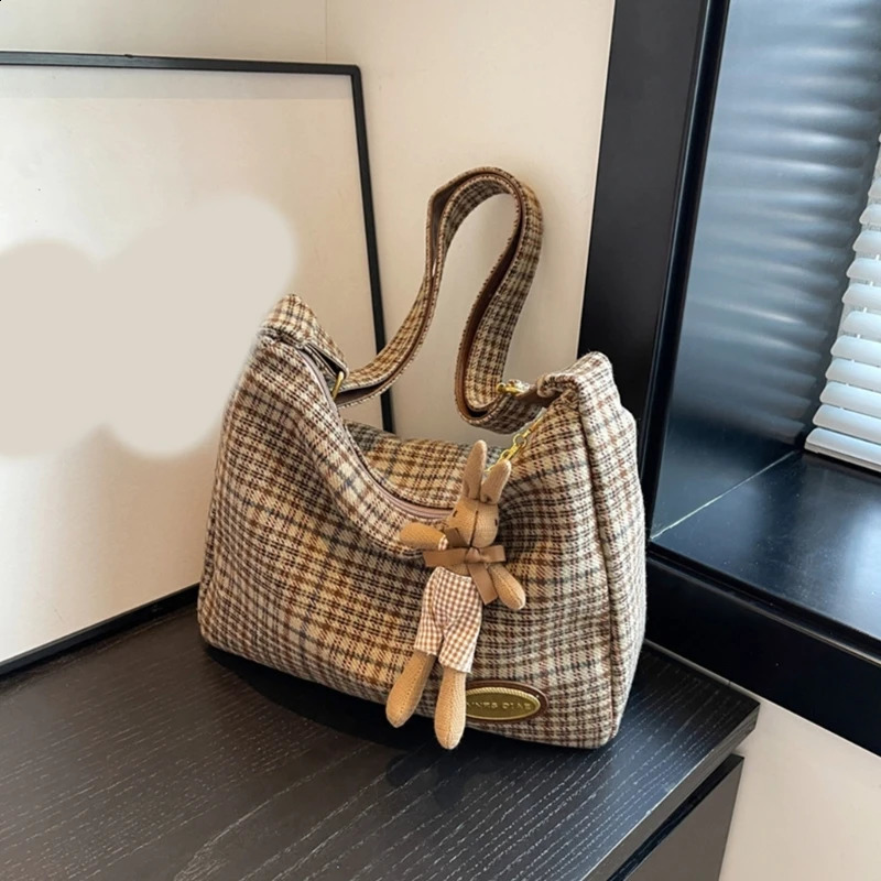 Trendy Crossbody Bag Elegant and Practical Shoulder Bags Handbag for Everyday Use 250103ww
