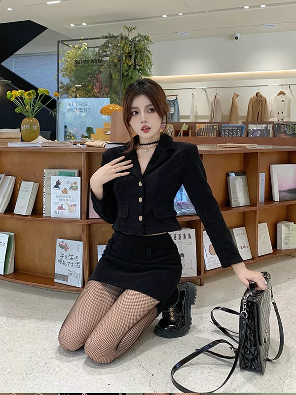 Lengthened Thickened Cotton-Padded Large Size Chic Style High-End Sense Suit Jacket Temperament Half Skirt Two-Piece Set Women 240823
