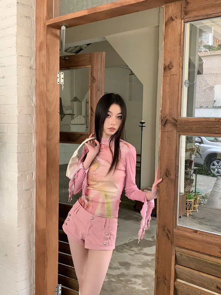 Korean Fashion Pink Denim Shorts Office Lady High Waist Jeans Short Button Clubwear Pants Streetwear American Retro Gyaru 240823