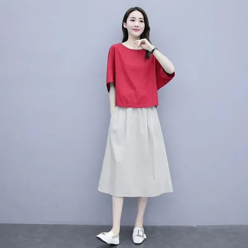 Large Size Outfit Ladies 2PCS Cotton Linen Skirt Suit Women Summer Two-Piece Fashion Bat Sleeve T-Shirt Slimming Set 240823