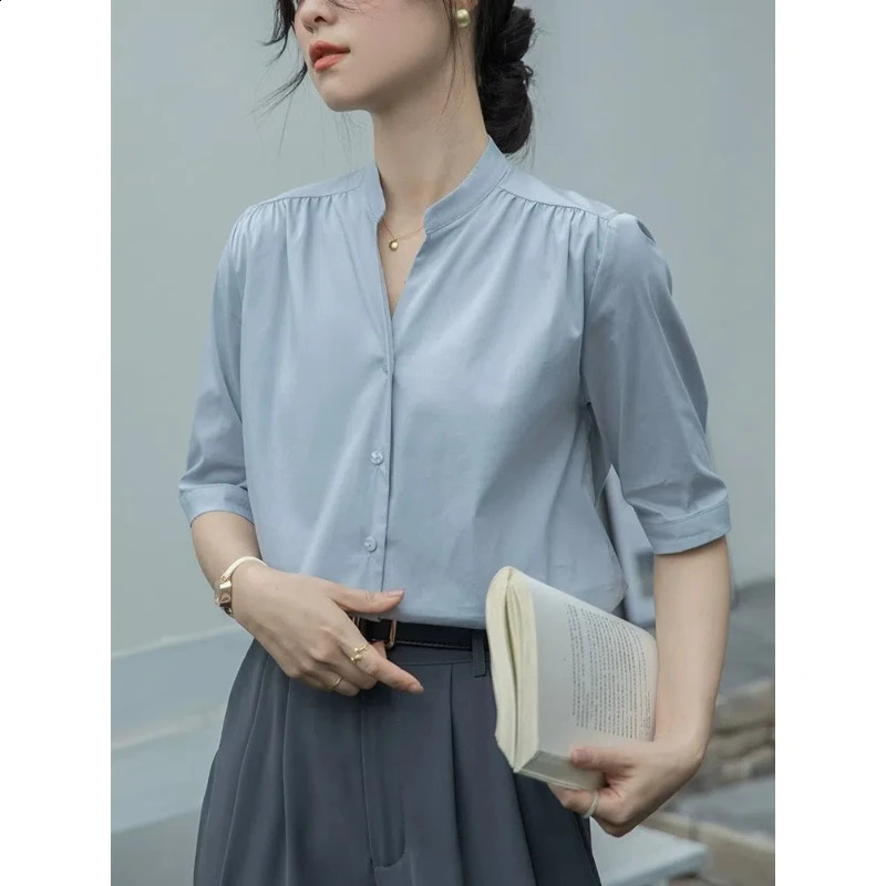 VNeck Minimalist Solid Color Summer Short Sleeve Top Office Womens Temperature Elegant Button Matching Shirt w240824