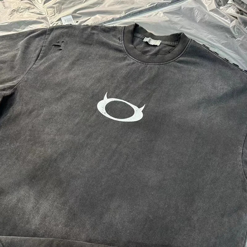 Simple shirts dyed with water wash gradient 240822