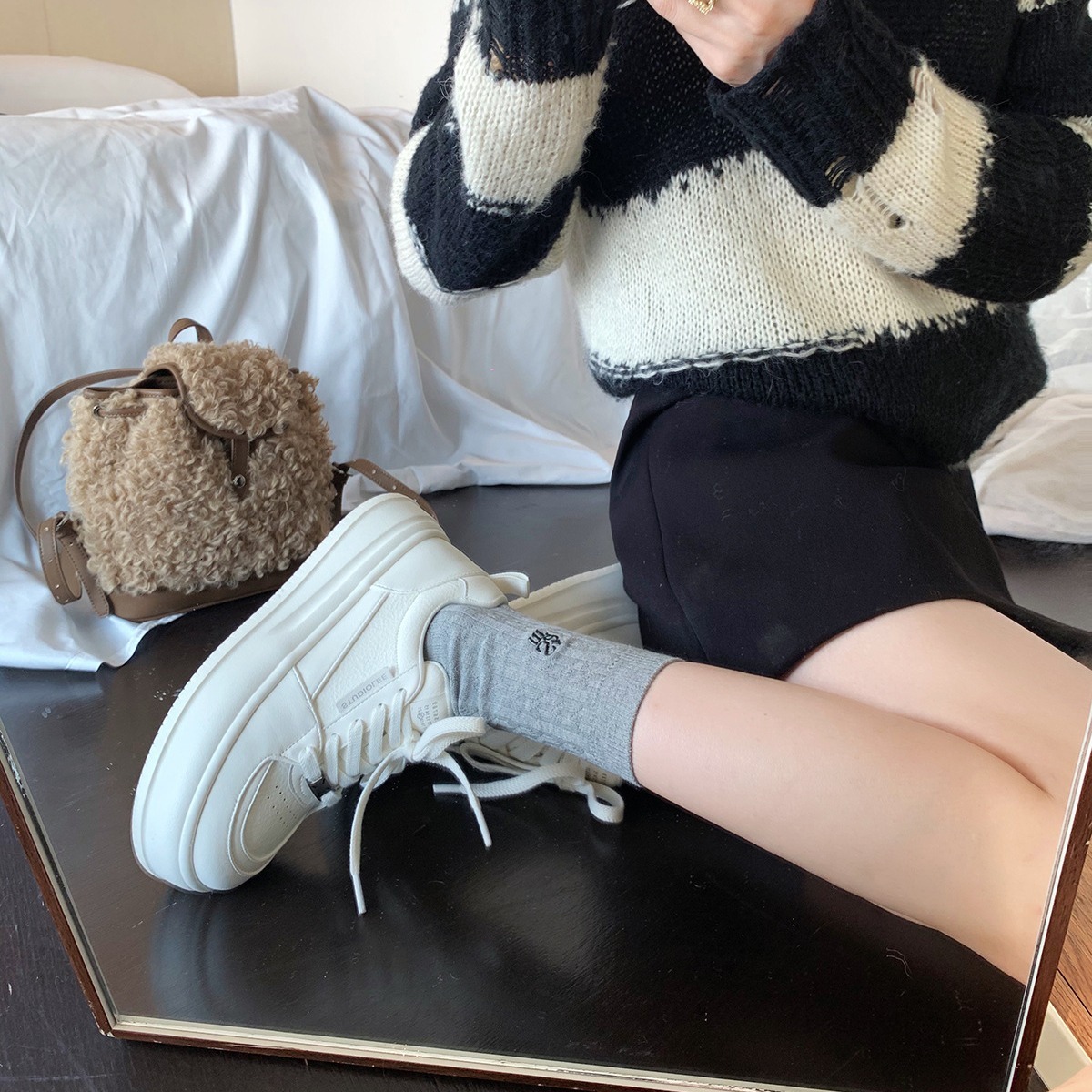Ddmysports Premium Leather Edition Grape Mom Same Style Age Reducing Round Ead Versatile Strap Thick Bottom Casual White Women S Board Shoes OUTDOOR