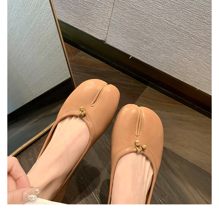 Ddmysports Sheepskin Upgraded Edition Grape Mom Same Style Cracked Pig Oof Split Toe Soft Bottom Shallow Mouth Flat Leather Single Shoes For Women OUT