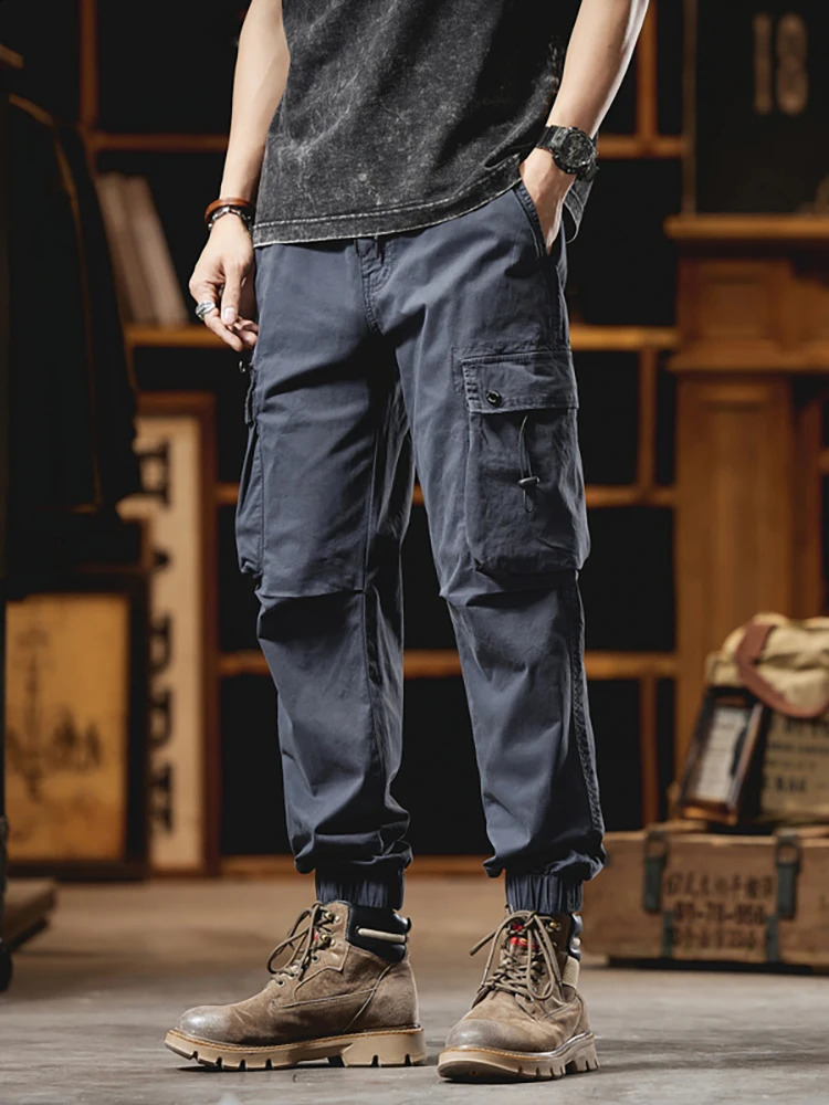 Spring and Autumn Mens Heavy Duty Work Pants American Fashion Loose Fit Casual Multi Pocket 240823