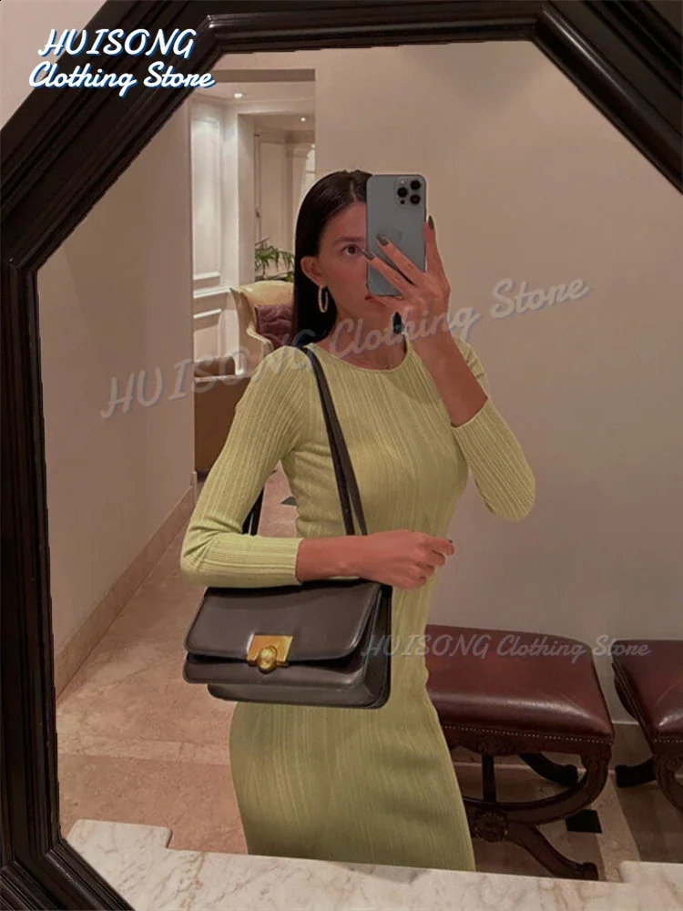 Autumn Long Sleeve Knitted Maxi Dress Women Elegant Sexy Pit Strip O-Neck Bodycon Evening Party Dresses Lady Casual Dress 240823