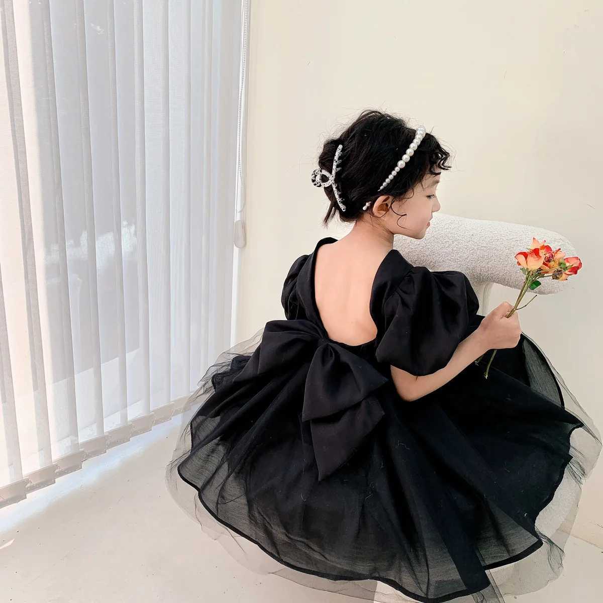 Preschool girl black dress with puff sleeves and satin Tutu dress childrens party dress cute open formal attire W240823
