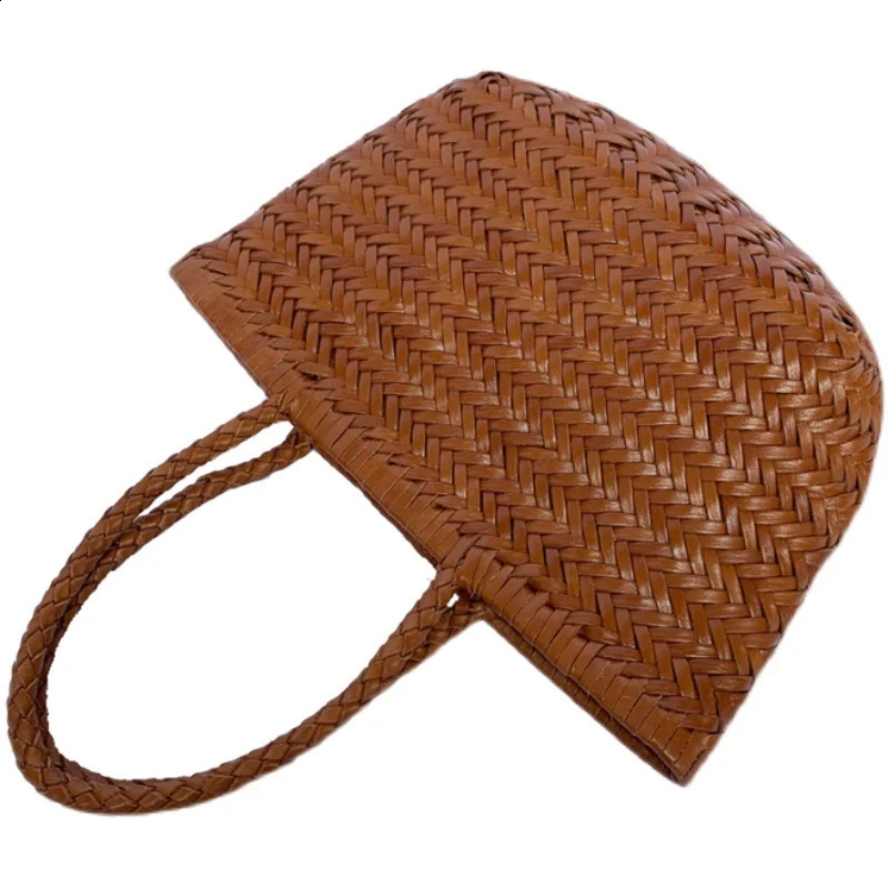 Dragon with the same mini handmade cowhide woven bag top layer pure vegetable basket for women 240823