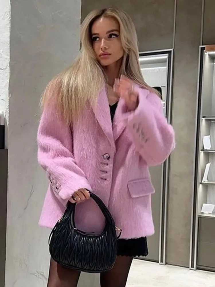 Pink Lapel Woolen Plush Coats Women Elegant Long Sleeve Button Office Lady Blazer Jacket 2024 Winter Fashion Packet Loose Coat CL240822