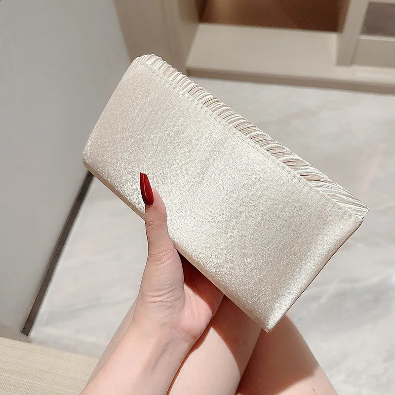 Women Clutch Bag Ladies Handbag Evening For Wedding Party Shoulder Bags Chain Dinner Silk Solid Color 240822