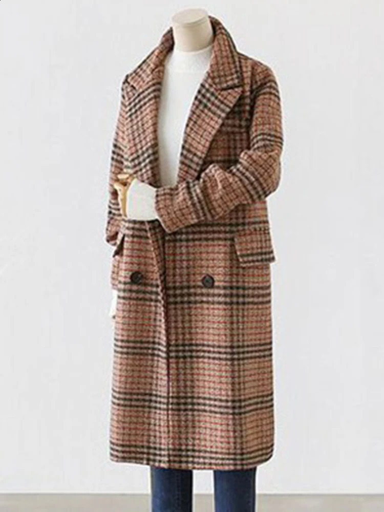 Women Coat Long Jacket Woolen Plaid Double Breasted Lapel Overall Autumn Winter Loose Fitting Blazer Checkered Long Sleeve 240822