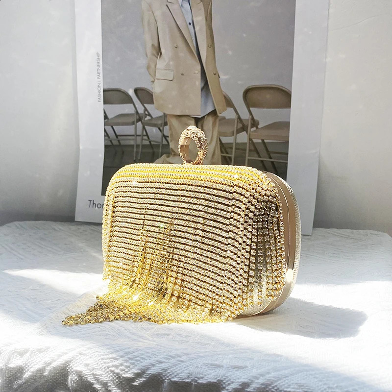 Fashion rhinestone wedding handbag womens clutch bag ring diamond tassel party 240823