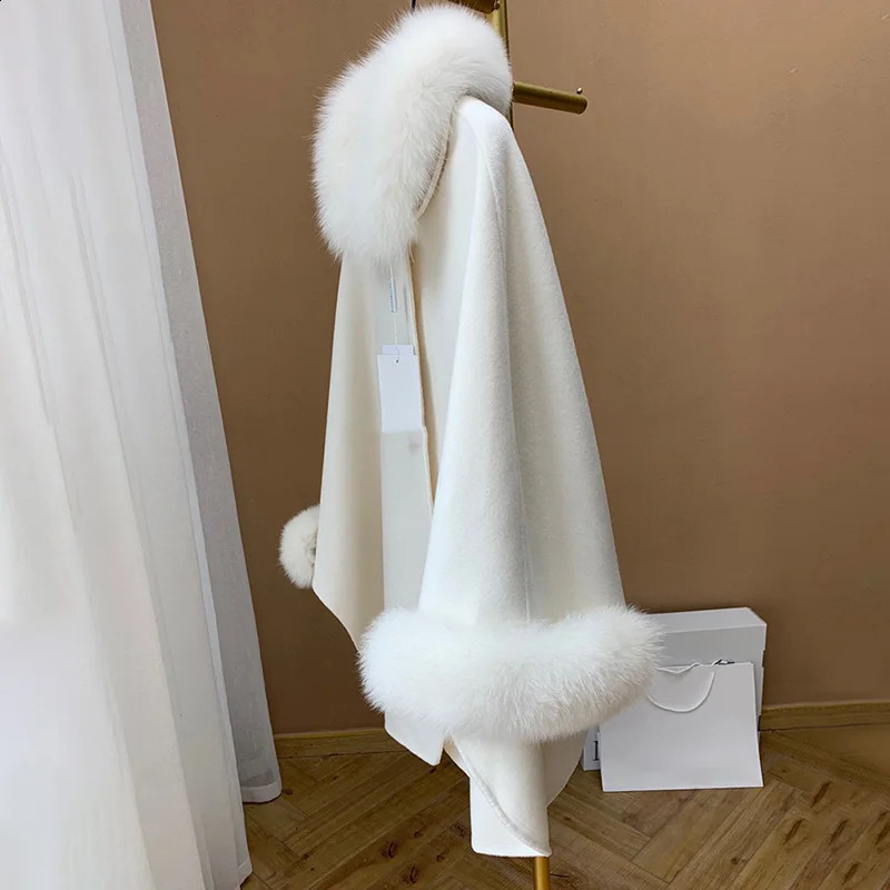 Arrivals Women Cape Fashion Cashmere Wool Poncho Lady Real Fox Fur Cloak Streetwear Shawls QN3670 240822