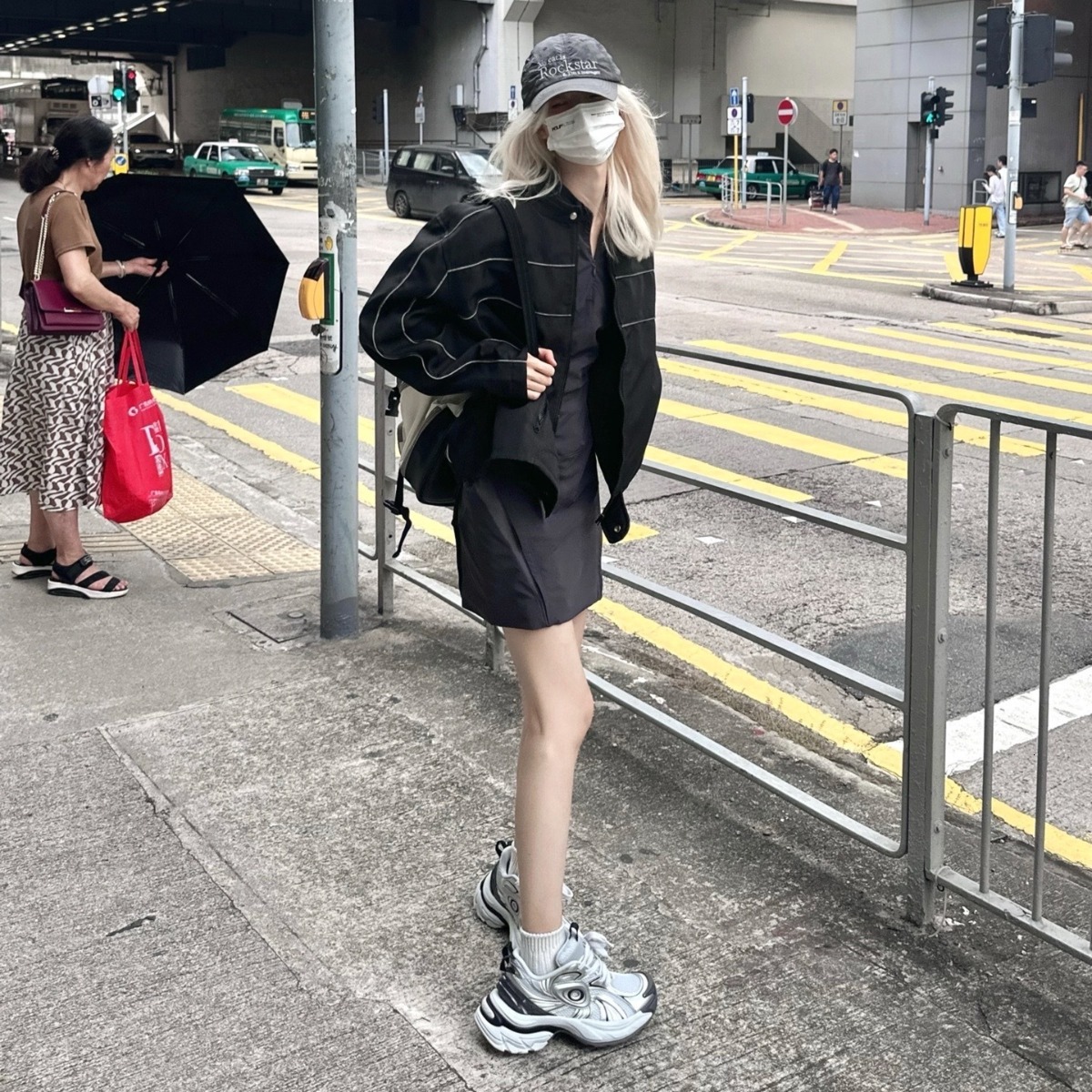 Ddmysports Premium Cowhide Edition Paris Same Style Instagram Trendy Dad Turbo Boost Thick Sole Casual Sports Women S Running Shoes OUTDOOR