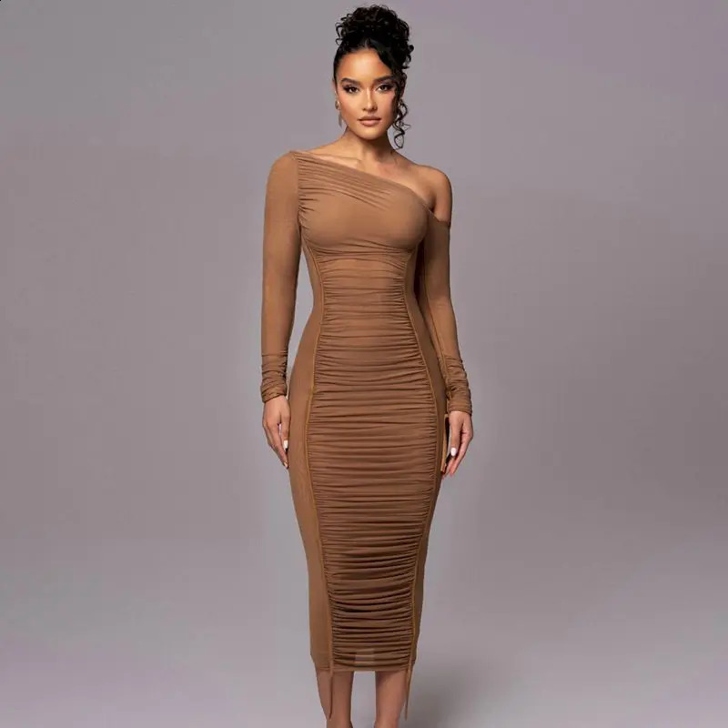 Elegant Diagonal Collar Long Sleeve Maxi Dresses for Women Sexy Two Layer Mesh Backless Ruched Bodycon Club Party Evening Dress 240823