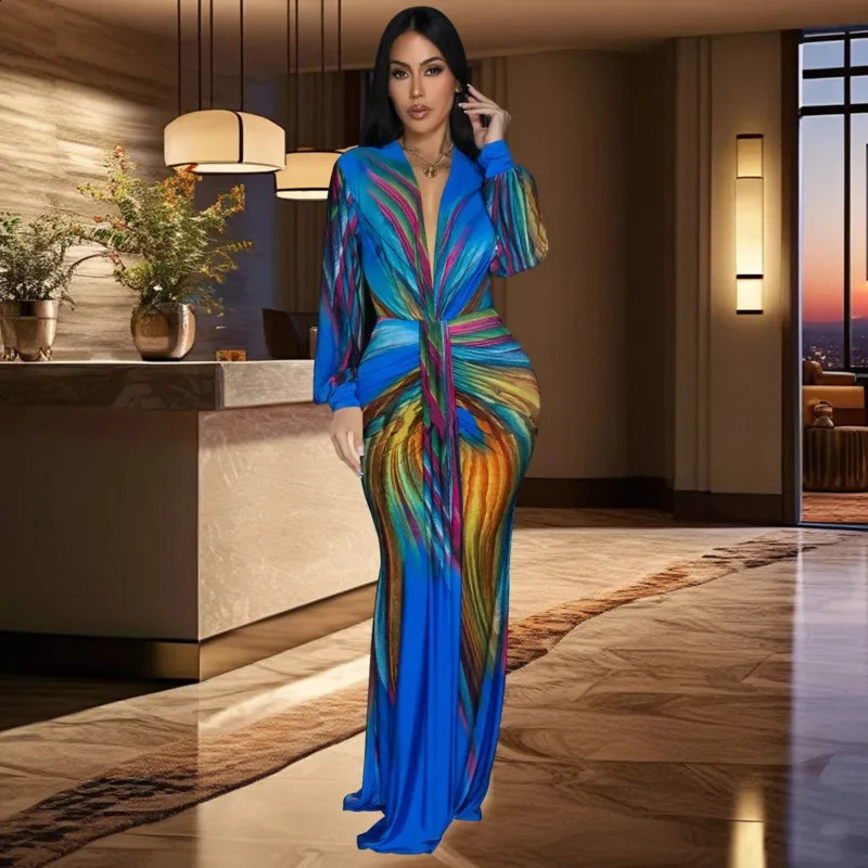 Bohemian Gradient V Neck Lace Up Dress For Women Summer Sexy Slim Fit Long Sleeved Evening Dress Fashionable Pleated Long Dress 240823