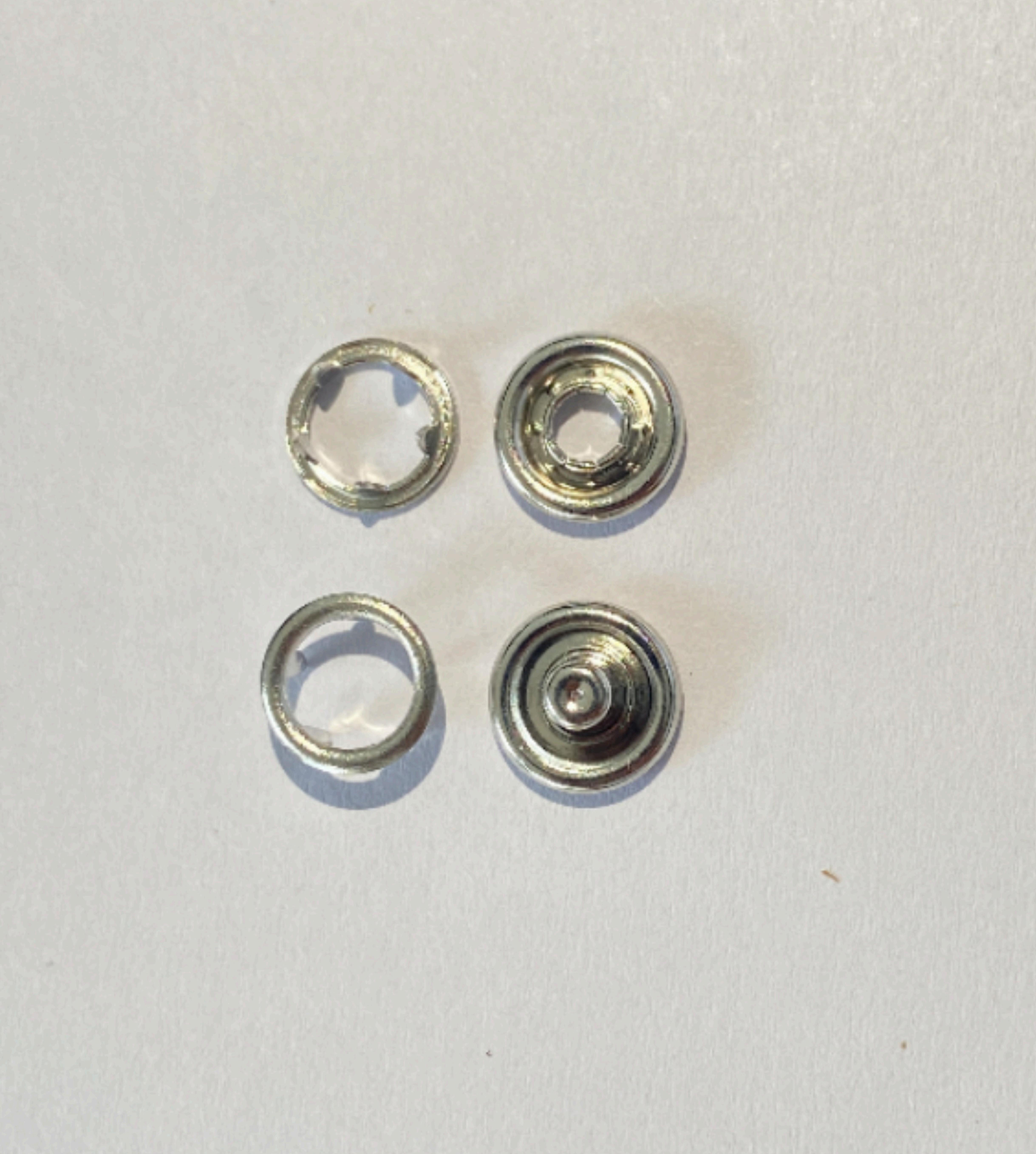Durable Five Claw Buttons for Various Fabrics - Assorted Colors Available